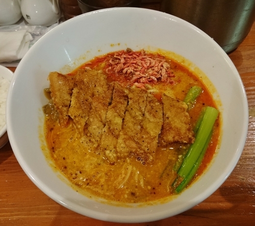 「排骨担々麺(中辛) 990円」@担々麺 ほおずきの写真