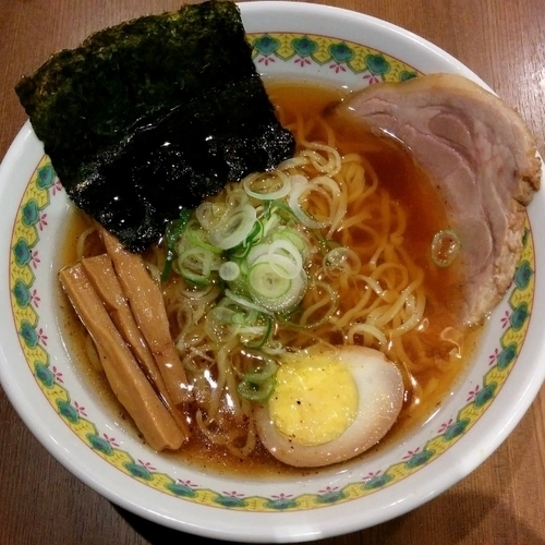 「中華麺 醤油」@万豚記 札幌店の写真