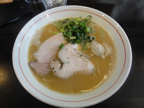 「鶏白湯」@ラーメン あおやまの写真