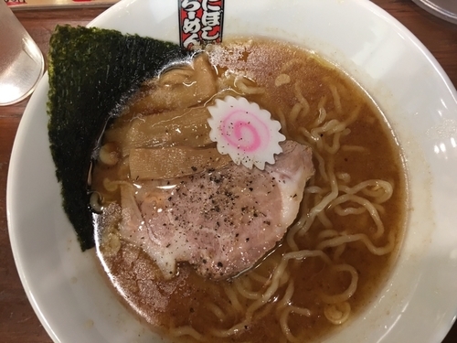 「煮干しラーメン」@煮干しらーめん 玉五郎 くずはモール店の写真