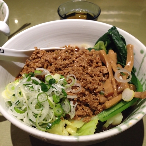 「汁なし担々麺」@ロ麺ズの写真