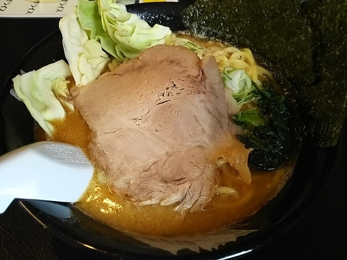 「濃厚豚骨醤油　：こいくち（＋３０円）　（麺大盛り）」@ハルピンラーメン 松本並柳店の写真