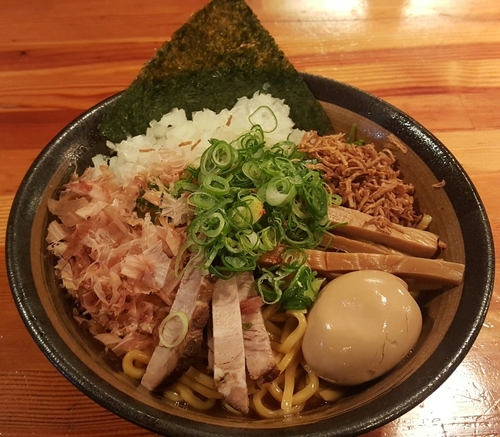 「あぶらそば（大盛）」@瞠 池袋店の写真