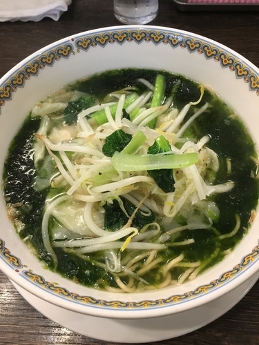 「海老ワンタンと生海苔入り葱油かけ塩タンメン」@雲林坊 秋葉原店の写真