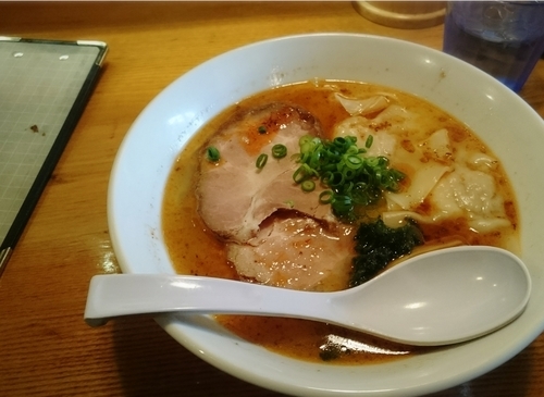 「海老塩ラーメン」@上州地鶏ラーメン 翔鶴の写真