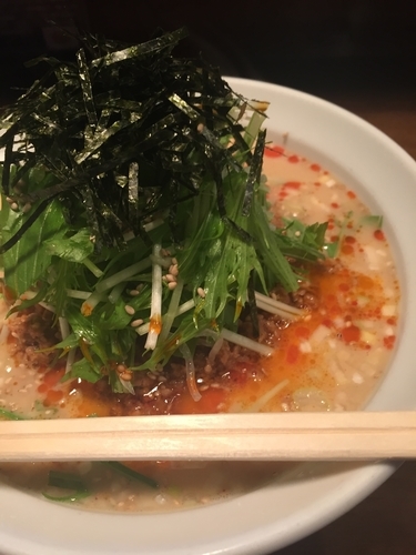 「白ごまの坦々麺」@麺や 天鳳 中野坂上店の写真