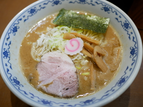 「中華そば」@俺の麺 春道の写真