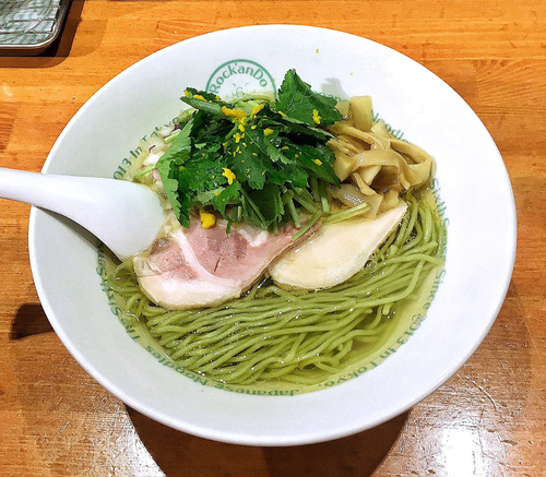 「塩グリーン麺ゆずみつば 950円」@麺屋 六感堂 Rock'anDoの写真