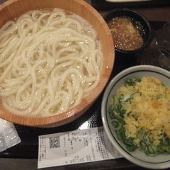 丸亀製麺 信濃橋店の画像