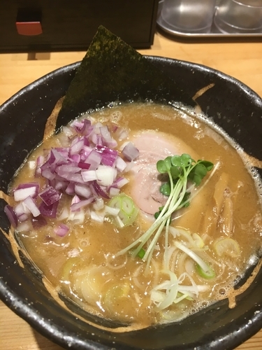 「にぼしそば￥690」@麺屋 蝉 関大前店の写真