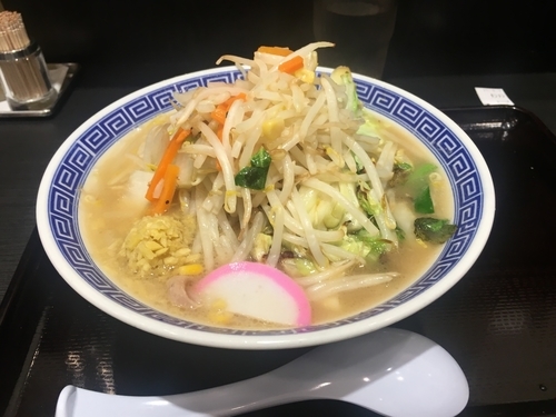 「タンメン」@東京タンメン トナリ 東京ラーメンストリート店の写真