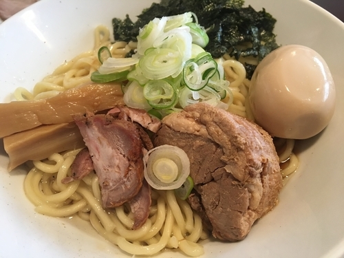「油そば700円、味玉100円」@麺や ふる川の写真
