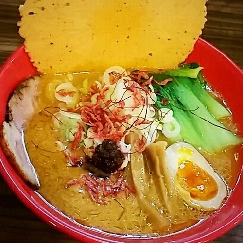 「アメリケ～ヌラーメン（えびみそ）９５０円」@らーめん盛智の写真