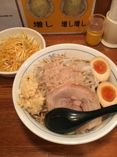 「辛ネギラーメン」@ラーメン大 荻窪店の写真
