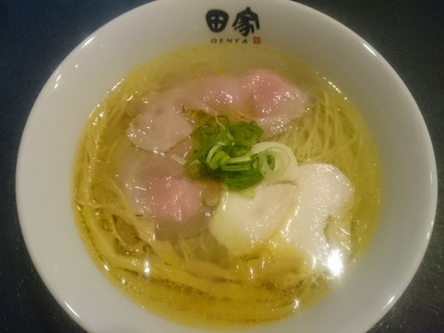 「塩そば ￥750」@中華そば 田家 川越鴨田店の写真