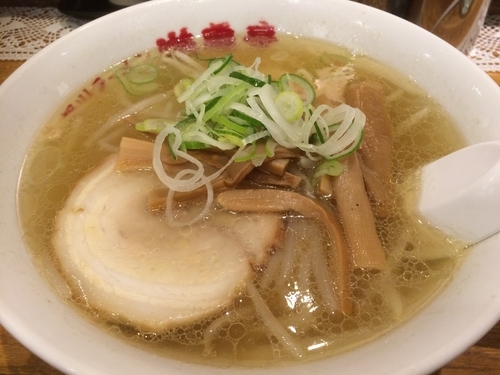 「塩ラーメン」@游亀亭の写真