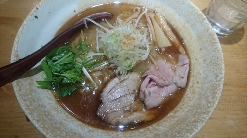 「焼きあご塩ラーメン」@焼きあご塩らー麺 たかはし 新宿本店の写真