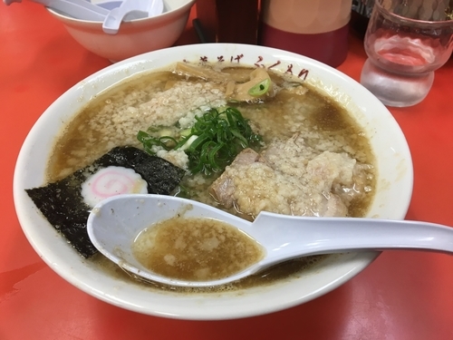 「背脂中華」@中華そば ふくもりの写真