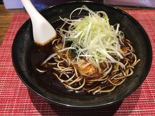 「黒勝浦タンタン麺」@麺屋MASTER PIECE 勝浦本店の写真