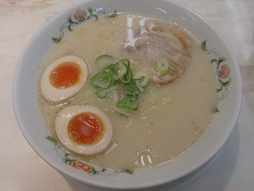「牛骨ラーメン」@餃子の王将 アルピコプラザ松本店の写真