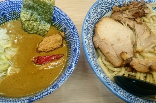 「カレーつけ（中盛り無料）」@狼煙 大宮店の写真