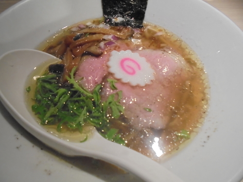 「【季節限定】コンソメ中華そば　９５０円」@博多一風堂 みなとみらい東急スクエア店の写真