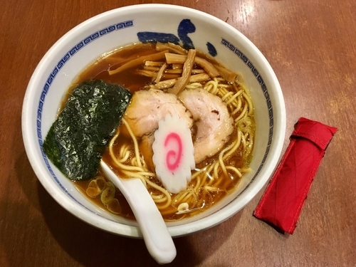 「醤油らーめん」@たけちゃんにぼしらーめん 調布店の写真