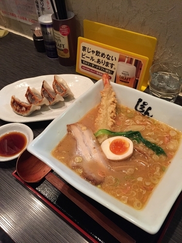 「濃厚えびそば（840円）石巻元祖くじら餃子（440円）」@創作中華しぇんろんの写真