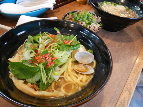 「貝出汁の限定SOBA＋牛カルビごはん」@麺家 Shumen Doushiの写真