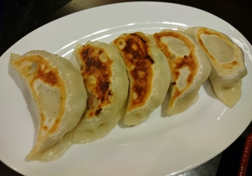 「焼き餃子(5個) 473円」@水漫庭の写真