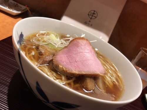 「醤油　細麺」@麺 みつヰの写真