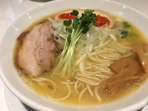 「SST」@ラーメンキャロルの写真