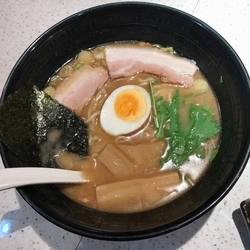 濃厚ラーメン
