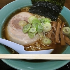 ラーメン月輪の画像