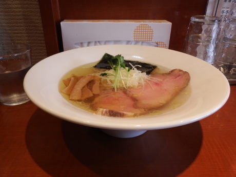 「地鶏清湯 塩そば」@麺処 武壱の写真