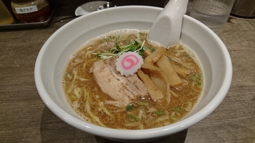 「中華そば・・780円」@つけめんTETSU 京王モール新宿店の写真