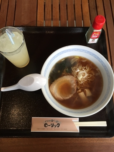 「中華そば（半ラーメン 380円）」@ローリックの写真