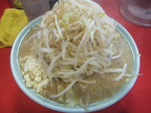 「ラーメン並750円(ヤサイニンニクアブラカラメ)」@ラーメン大 名古屋店の写真
