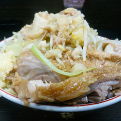 小豚ラーメン ヤサイニンニクアブラ