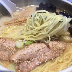 しおらーめん（大盛）