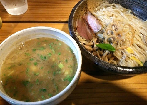 「【数量限定】鴨白湯つけそば　900円」@はりけんラーメン 南店の写真