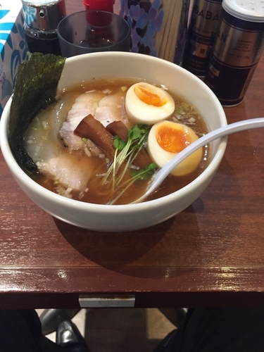 「芳醇醤油味玉チャーシュー麺」@でびっと 立川店の写真