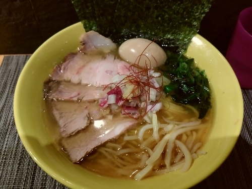 「伊勢海老煮干し（塩）850円＋特製トッピング」@らーめん 惠本将裕の写真