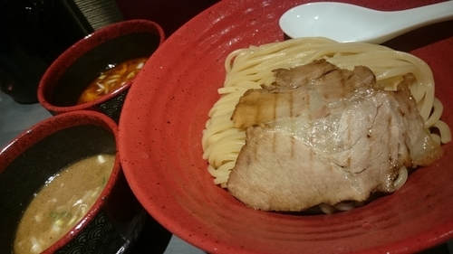 「ハーフ&ハーフ(濃厚&ビネガー)400gにて」@つけ麺専門 百の輔の写真