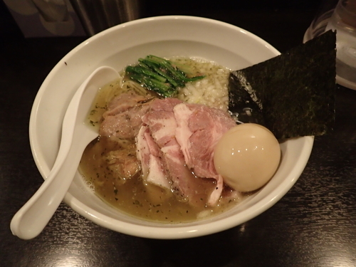 「特製塩煮干しそば 980円」@陽はまたのぼるの写真