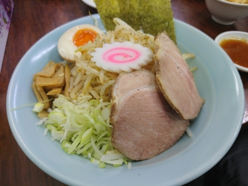 「油そば600円＋レッド麻婆豆腐(5倍の辛さ)他いろいろ」@ガットコ食堂 大の写真
