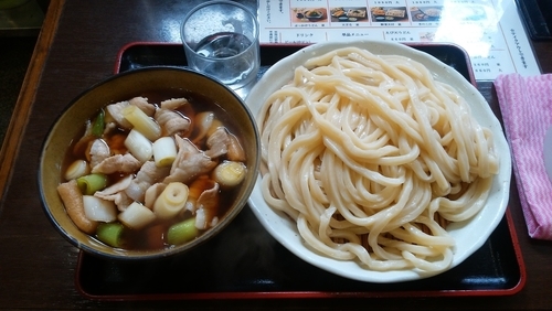 「肉汁うどん(中)＋ちくわ天」@藤店うどん 大宮店の写真