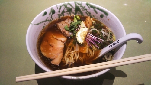 「しょうゆ」@ロ麺ズの写真