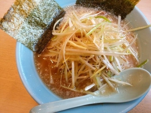 「ネギラーメン」@ラーメンショップ 椿 玉造店の写真