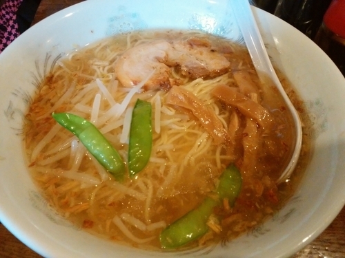 「塩ラーメン　大盛り」@かおたんラーメンえんとつ屋 南青山店の写真